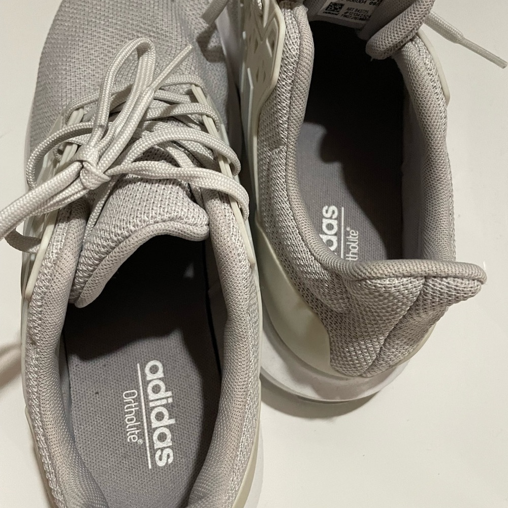 Adidas - Picture 6 of 6